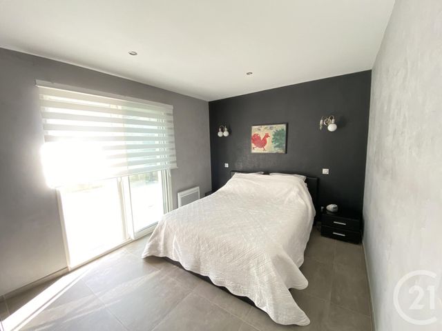 Afficher la photo en grand maison à vendre - 4 pièces - 98.0 m2 - COGOLIN - 83 - PROVENCE-ALPES-COTE-D-AZUR - Century 21 Thomas Thum Immobilier