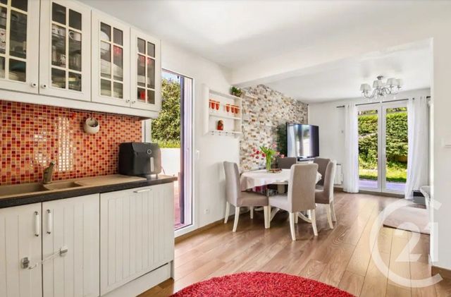 maison à vendre - 6 pièces - 110.0 m2 - COGOLIN - 83 - PROVENCE-ALPES-COTE-D-AZUR - Century 21 Thomas Thum Immobilier