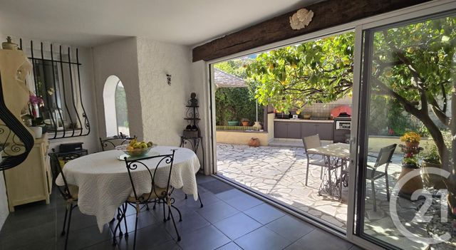 maison à vendre - 3 pièces - 135.02 m2 - COGOLIN - 83 - PROVENCE-ALPES-COTE-D-AZUR - Century 21 Thomas Thum Immobilier