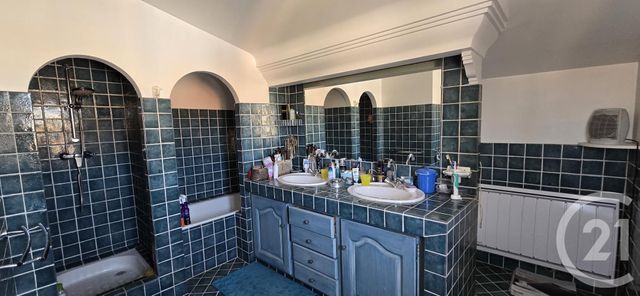 maison à vendre - 3 pièces - 135.02 m2 - COGOLIN - 83 - PROVENCE-ALPES-COTE-D-AZUR - Century 21 Thomas Thum Immobilier