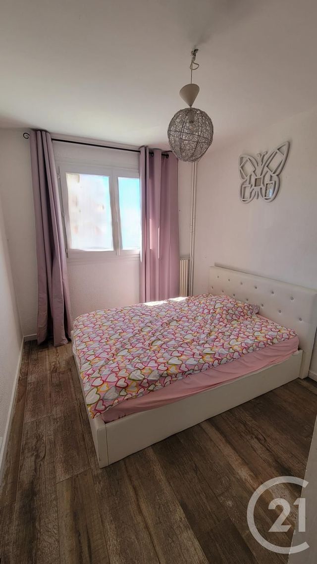 Appartement T4 à vendre - 4 pièces - 85.0 m2 - COGOLIN - 83 - PROVENCE-ALPES-COTE-D-AZUR - Century 21 Thomas Thum Immobilier