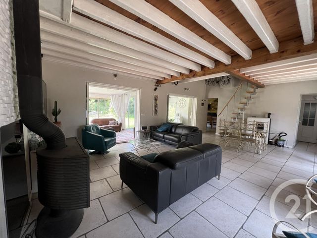 Afficher la photo en grand maison à vendre - 8 pièces - 205.0 m2 - LE PLAN DE LA TOUR - 83 - PROVENCE-ALPES-COTE-D-AZUR - Century 21 Thomas Thum Immobilier