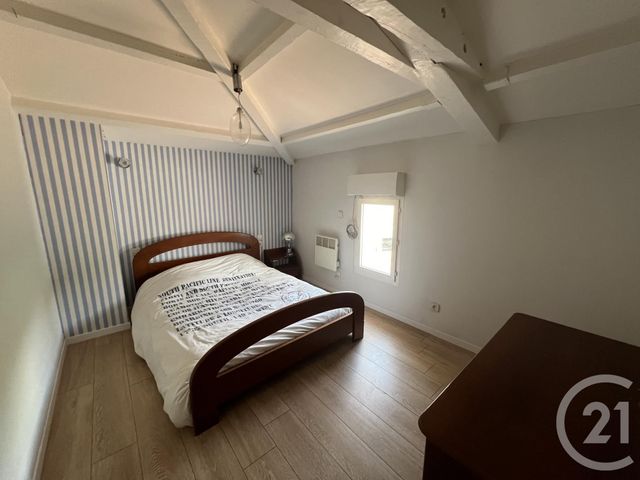 Afficher la photo en grand maison à vendre - 8 pièces - 205.0 m2 - LE PLAN DE LA TOUR - 83 - PROVENCE-ALPES-COTE-D-AZUR - Century 21 Thomas Thum Immobilier