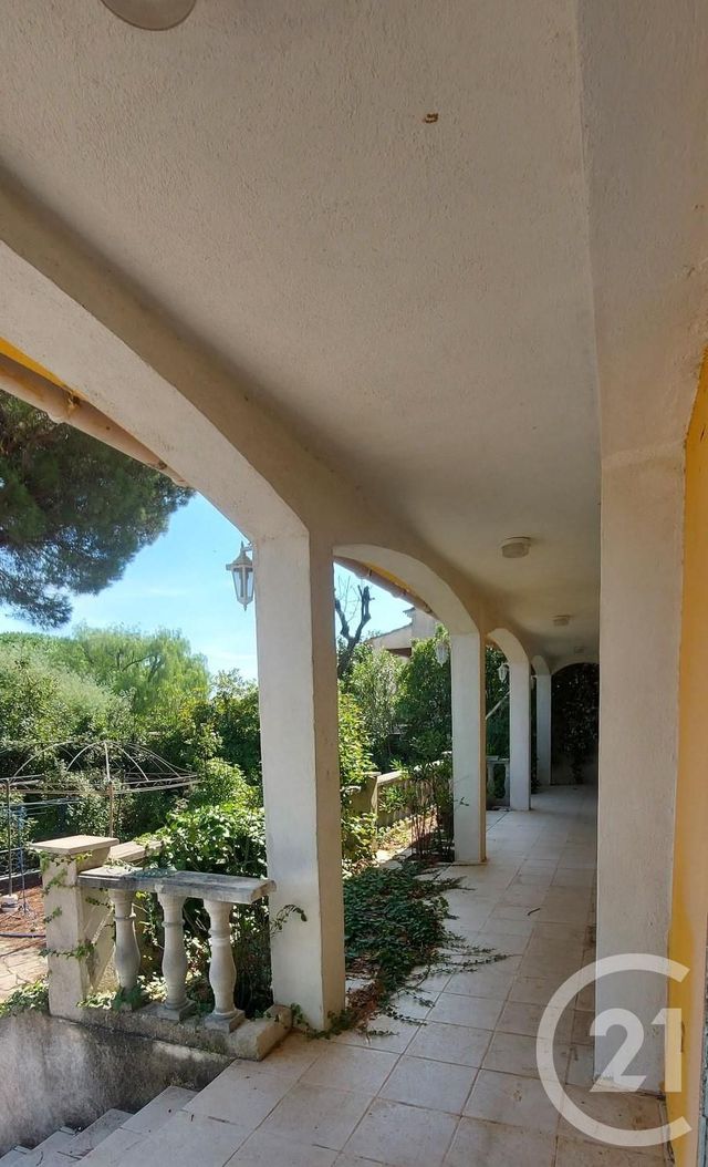 maison à vendre - 4 pièces - 155.0 m2 - COGOLIN - 83 - PROVENCE-ALPES-COTE-D-AZUR - Century 21 Thomas Thum Immobilier