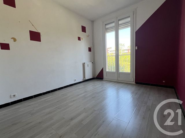 Appartement F4 à vendre - 4 pièces - 72.35 m2 - COGOLIN - 83 - PROVENCE-ALPES-COTE-D-AZUR - Century 21 Thomas Thum Immobilier