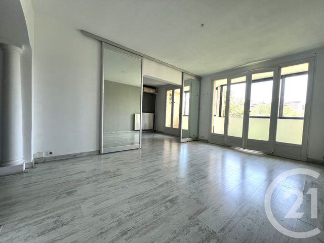 Appartement F4 à vendre - 4 pièces - 72.35 m2 - COGOLIN - 83 - PROVENCE-ALPES-COTE-D-AZUR - Century 21 Thomas Thum Immobilier