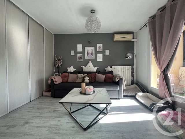 Appartement F4 à vendre - 4 pièces - 72.35 m2 - COGOLIN - 83 - PROVENCE-ALPES-COTE-D-AZUR - Century 21 Thomas Thum Immobilier