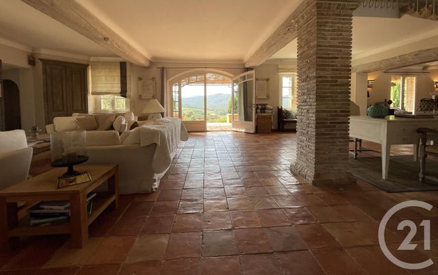 maison à vendre - 8 pièces - 285.63 m2 - LE PLAN DE LA TOUR - 83 - PROVENCE-ALPES-COTE-D-AZUR - Century 21 Thomas Thum Immobilier