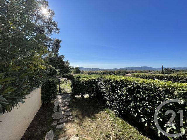 Afficher la photo en grand Appartement T2 à vendre - 2 pièces - 22.43 m2 - GRIMAUD - 83 - PROVENCE-ALPES-COTE-D-AZUR - Century 21 Thomas Thum Immobilier