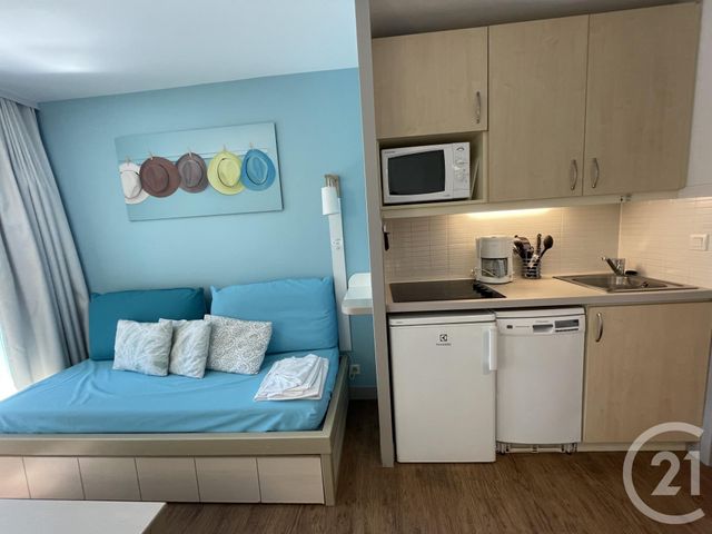 Afficher la photo en grand Appartement T2 à vendre - 2 pièces - 22.43 m2 - GRIMAUD - 83 - PROVENCE-ALPES-COTE-D-AZUR - Century 21 Thomas Thum Immobilier