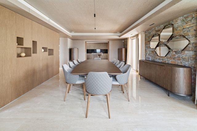 maison à vendre - 15 pièces - 580.0 m2 - GRIMAUD - 83 - PROVENCE-ALPES-COTE-D-AZUR - Century 21 Thomas Thum Immobilier