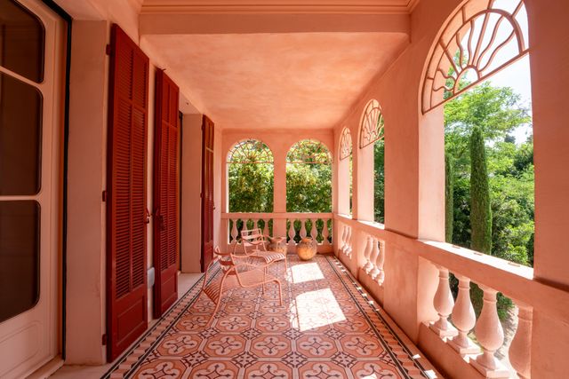 maison à vendre - 6 pièces - 320.0 m2 - ST TROPEZ - 83 - PROVENCE-ALPES-COTE-D-AZUR - Century 21 Thomas Thum Immobilier